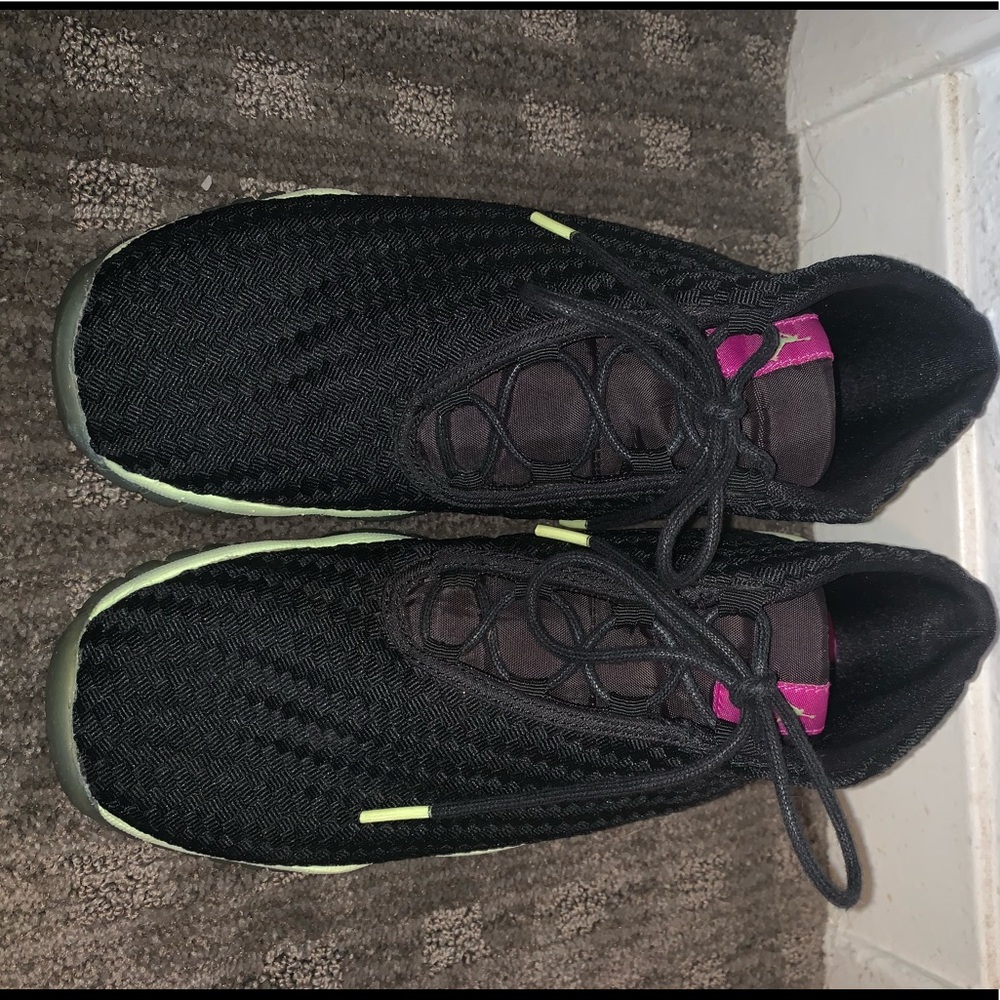 Air Jordan Future sneakers sz 6Y